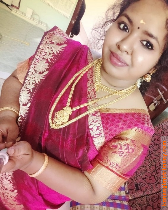 Monisha M KM216